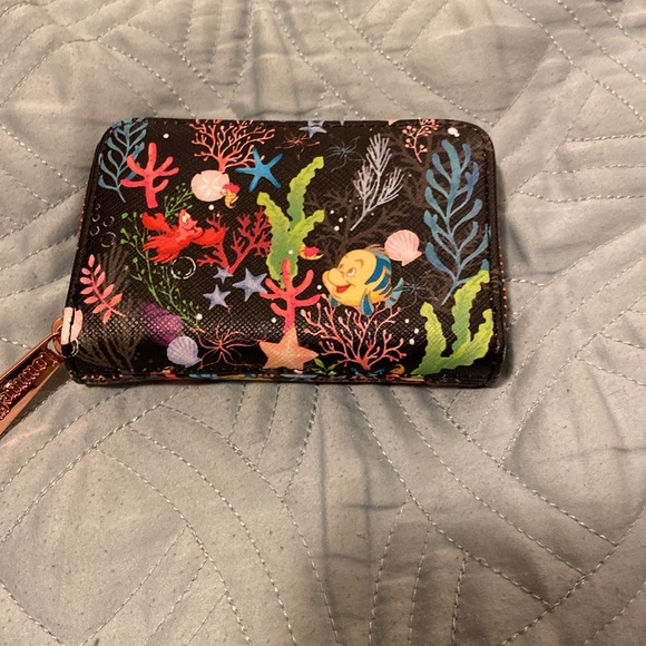 Loungefly Under the Sea Flounder and Sebastian mini backpack, and card holder - Picture 10 of 11